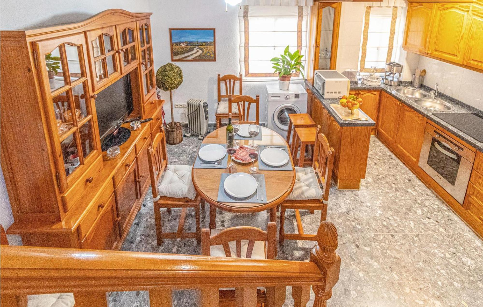 Stunning Home In Mlaga With 2 Bedrooms And Wifi Málaga Extérieur photo