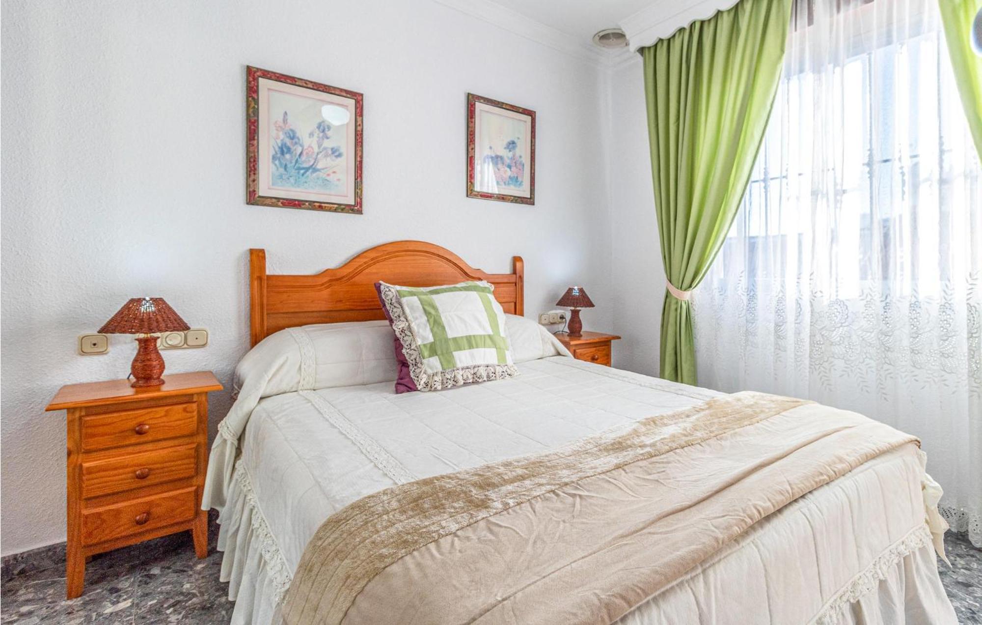 Stunning Home In Mlaga With 2 Bedrooms And Wifi Málaga Extérieur photo