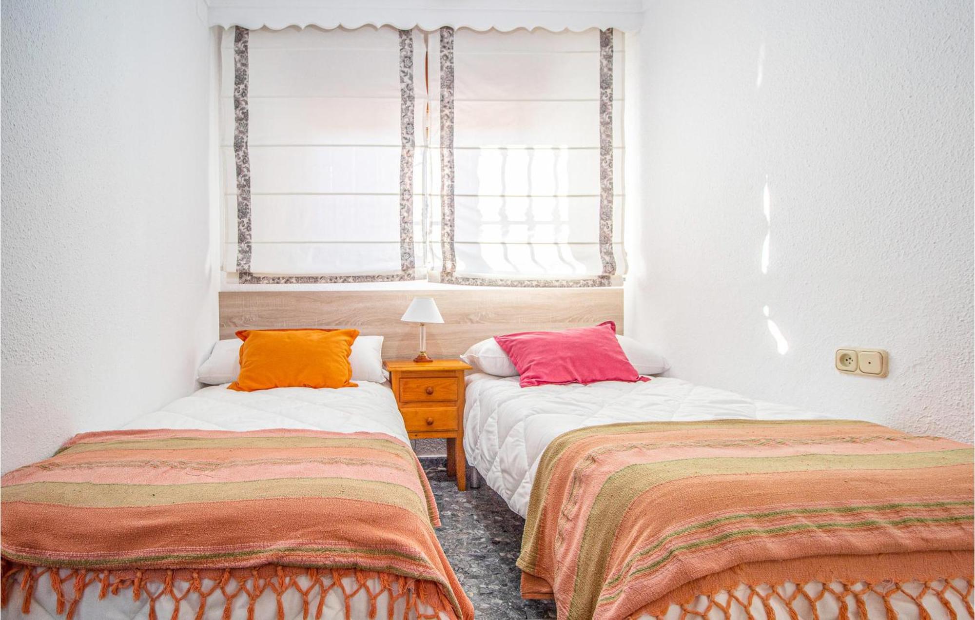 Stunning Home In Mlaga With 2 Bedrooms And Wifi Málaga Extérieur photo